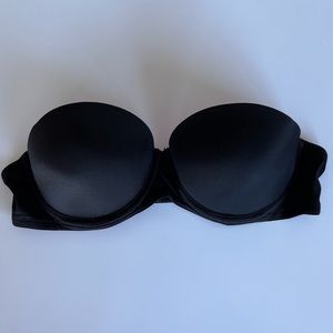 Victoria’s Secret Pink Strapless Push Up Bra
